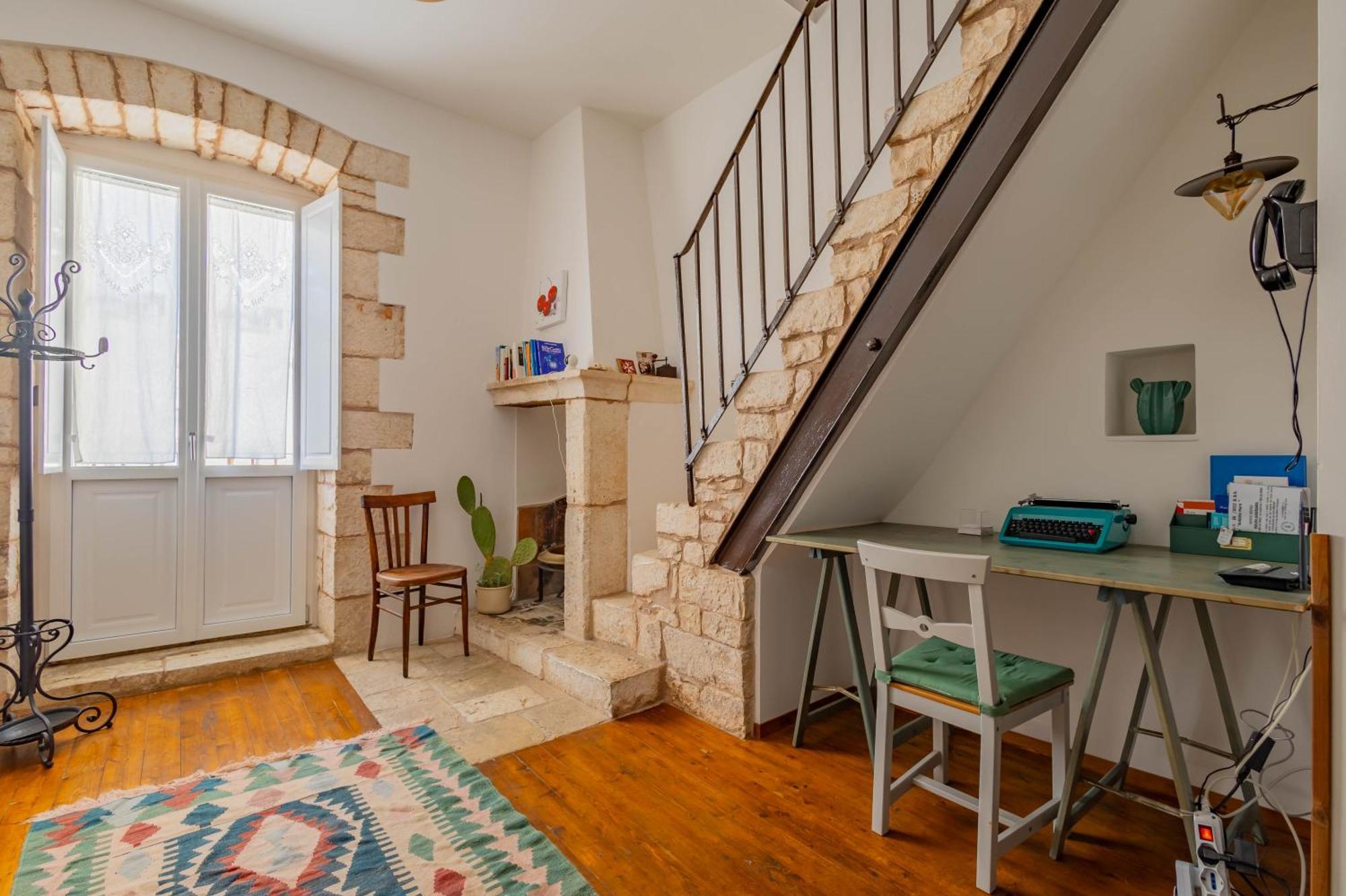 Antiche Mura Apartments "Nel Cuore Della Puglia"Bivani, Cucina, Terrazzo Turi Ngoại thất bức ảnh