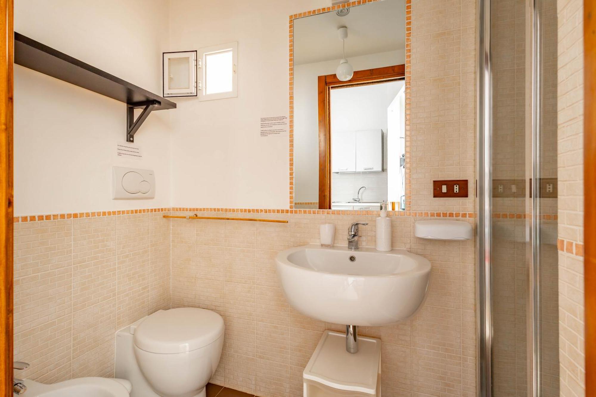 Antiche Mura Apartments "Nel Cuore Della Puglia"Bivani, Cucina, Terrazzo Turi Ngoại thất bức ảnh